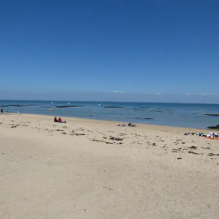 Semesterbostad Charmante Maisonnette A 400m De La