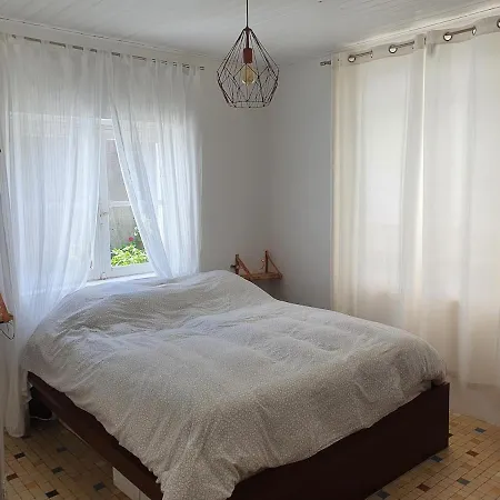 Holiday home Charmante Maisonnette A 400m De La Noirmoutier-en-l'Ile